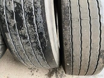 Nákladní pneumatiky 385/65 R22,5