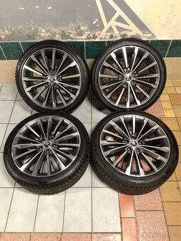 Alu kola Škoda R19 5X112 ZÁNOVNÍ ZIMNÍ PNEU 235/40 R19 - 1
