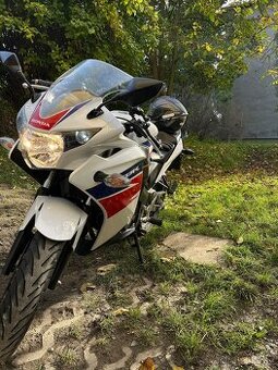 Honda CBR 125R, r.v. 2014