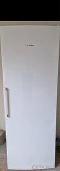 Mrazák Bosch – 8 šuplíků, výška 190 cm, TOP stav