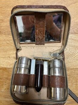 Starožitná cestovní holicí sada