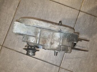 Polomotor babetta 210