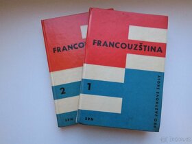 Starší učebnice a slovníky