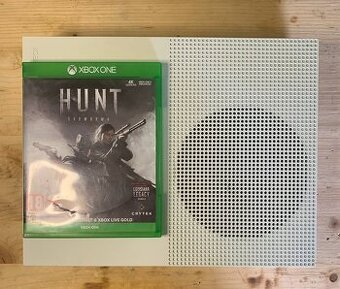 Xbox One S 1TB +  Hra