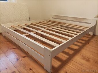 Manželská postel - masiv