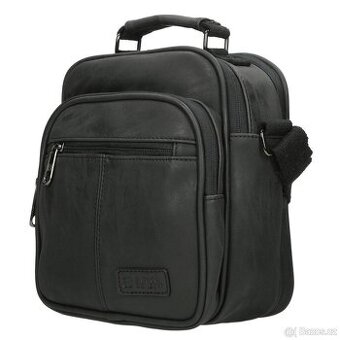 Panska taska pres rameno