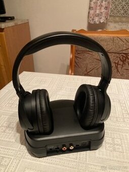 Bezdrátová sluchátka Aiwa WHF-930D