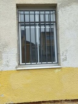 Prodám demontované mříže z oken