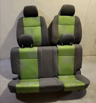 Koupím zelené mystery sedačky