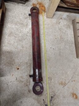 pístnice štípačka atd