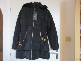 SLEVA - Nová dámská/dívčí zimní bunda zn. Dream High