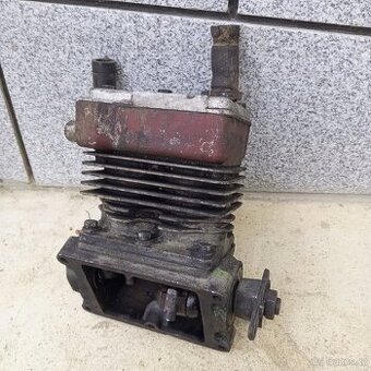 Kompresor dvoupístový škoda 706