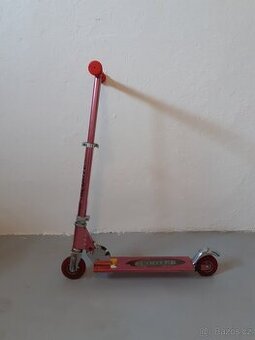 dětská koloběžka