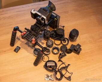 BlackMagic Design Pocket Cinema Camera + 6 objektivů a přísl