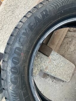Nové letní pneu 165/65/15 Goodyear Efficient Grip C