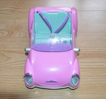 Autíčko pro Barbie