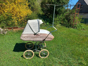 Retro kočárky -