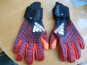 Brankářské rukavice ADIDAS č.10 -jsou dost použité - dodělat