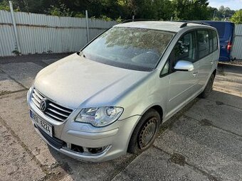 VW TOURAN 2,0 TDI 103 KW, ROK 2008, NAJ 257TKM ,DIGIKLIMA,D