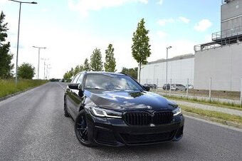 BMW 5 Touring 530d xDrive Mpaket Laser display key panorama