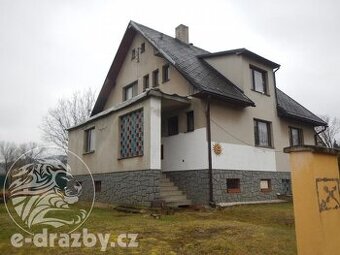 Prodej podílu 1/4 rodinné domy, 111 m2 - Obecnice