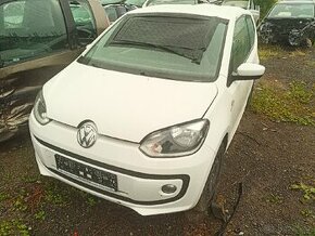 Volkswagen UP 1.0 MPI najeto pouze 20 000 - 1