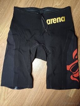 Arena Carbon – limitovaná edice Gregorio Paltrinieri