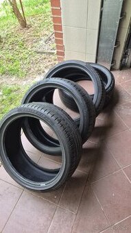 PIRELLI P ZERO