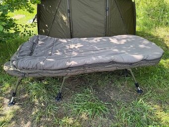 Avid Carp Lehátko Se Spacákem Benchmark X Memory Foam System