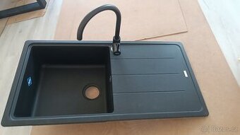 Set Franke G174 (dřez BFG 611 Onyx + baterie FP 9000.071 Ony