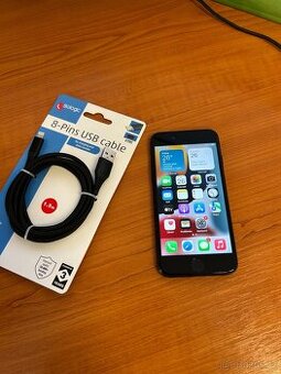 Prodám iPhone 7 32gb (100% kondice baterie)