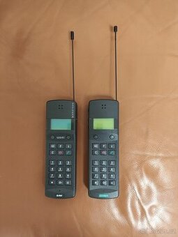 retro 2x starý mobil Siemens S1