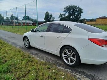 opel insignia 2.0 cdti 2009