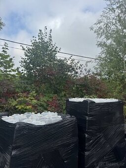 Plastové kanystry 10l – cca 250 ks, levně