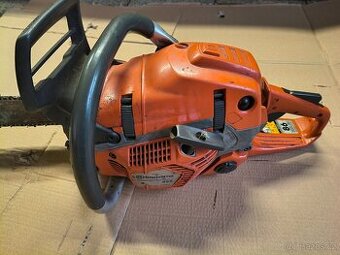 Husqvarna motorová pila