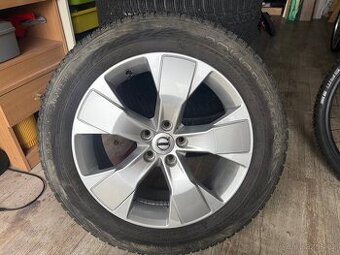 Kompletní kola na Volvo cx40