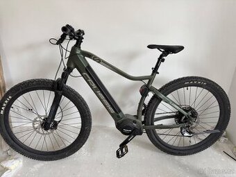 Crussis PAN-Largo 8.8-M, kola 29", velikost rámu 20"(L)