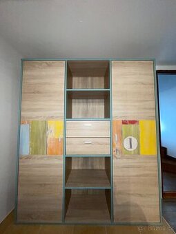 Dětský set - šatní skříň + 2 komody