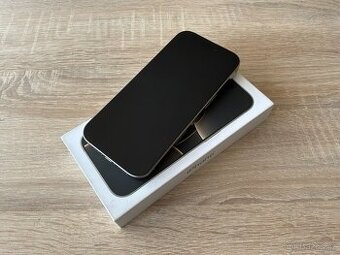 iPhone 16 Pro 256GB přírodní titan