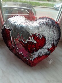 polštář-srdce,ručníky