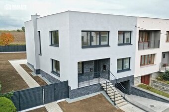 Prodej rodinného domu 251 m², pozemek 541 m², Velatice u Brn