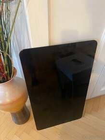 Opaxitová černá skleněná deska na konferenční stůl