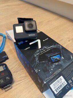 GoPro hero 7 black s vybavením