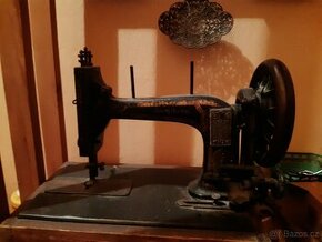Prodám šicí stroj SEWING MACHINE