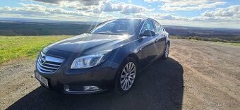 Opel Insignia 2.0T 4x4 162 kW