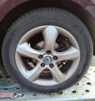 nd z škoda superb 2 1.8tsi 118kw vinová dsg i manuala 4X4