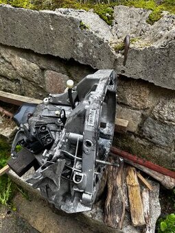 Převodovka na renaut scenik 1,5 dci 74kw CE JRQK9K