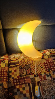 Noční měsíc - světýlko nad postel