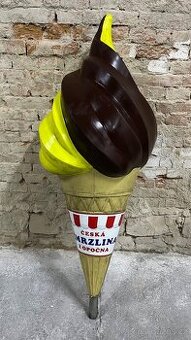 Reklamní poutač zmrzlina