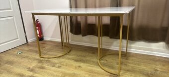 Pracovní/jídelní stůl